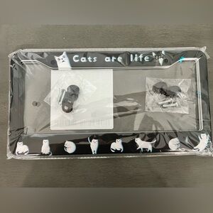 Cat NWT metal license plate frames